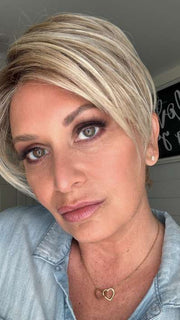 Emily H. @she_sheds_more wearing SAN FRANCISCO by BELLETRESS in color BEIGE LINEN BLONDE R | Neutral Beige Blonde mixed with Medium and Dark Blonde, Highlighted using Ash Blonde with Medium Brown Root color