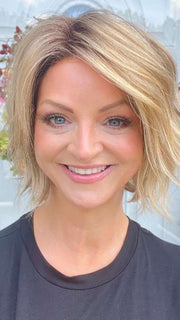 Sandy H. @i_be_wiggin wearing ESPRIT by ELLEN WILLE in color CARAMEL-ROOTED 20.14.26 | Medium Gold Blonde and Light Gold Blonde Blend with Light Brown Roots
