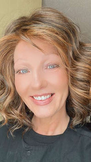 Alicia F. @wigginout wearing EDITOR'S PICK by RAQUEL WELCH WIGS in color RL8/29 HAZELNUT | Warm Medium Brown Evenly Blended with Ginger Blonde