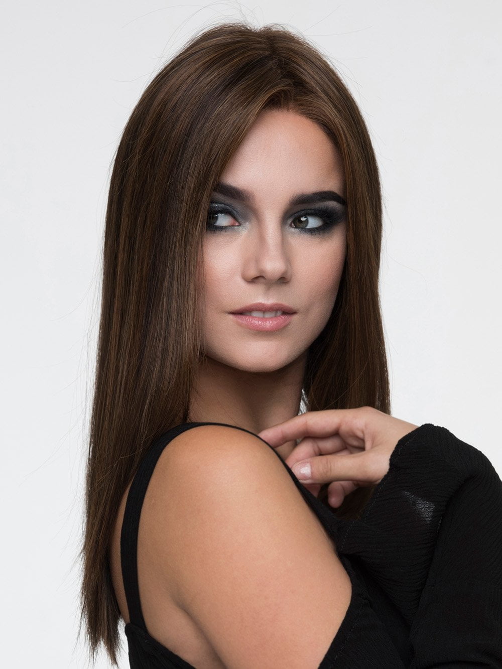 Brianna by Envy in shade Toasted Seasame