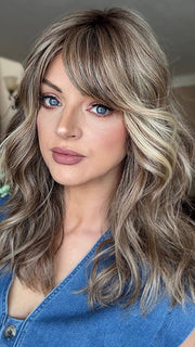 Sandy @i_be_wiggin wearing WESTWOOD by BELLE TRESS in color BROWN SUGAR COOKIE R