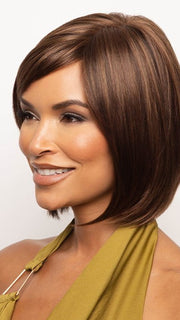 SPICED BROWN | Perfectly placed Warm Dark-Brown, Dark Reddish-Brown and Dark Golden- Brown tones create a natural, dimensional finish