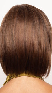 SPICED BROWN | Perfectly placed Warm Dark-Brown, Dark Reddish-Brown and Dark Golden- Brown tones create a natural, dimensional finish