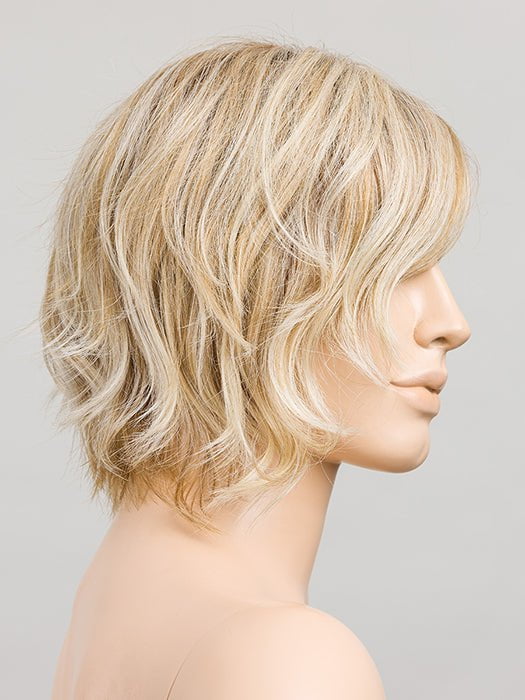 SANDY BLONDE ROOTED | Medium Blonde, Light Neutral Blonde, and Light Strawberry Blonde Blend with Shaded Roots