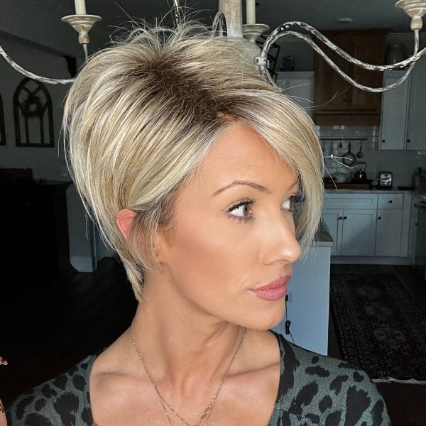 Featured Here: Trend Setter by Raquel Welch in shade R3329S+ Glazed Auburn