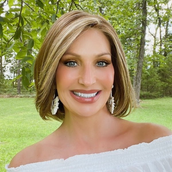 Lia II by Ellen in shade Light Bernstein Rooted