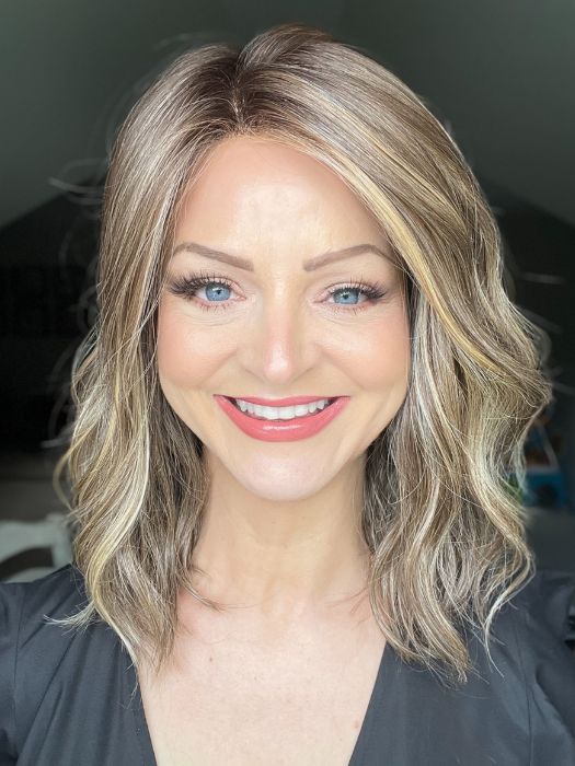 Featured Here: Wavy Day by Raquel Welch in shade RL9/24SS ICED CAFÉ LATTE