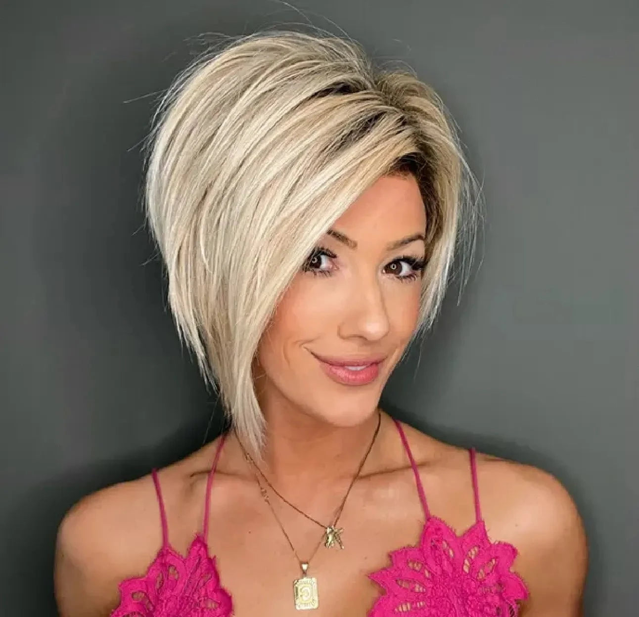 Lia II by Ellen in shade Light Bernstein Rooted