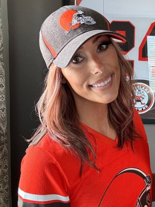 Featured Here: Tabu by Ellen Wille in shade Rosewood Rooted