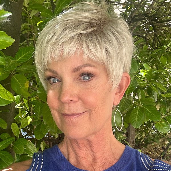 Tab by Ellen Wille in shade Champagne Rooted