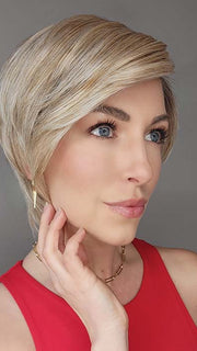 Liane in SO UPLIFTING by GABOR