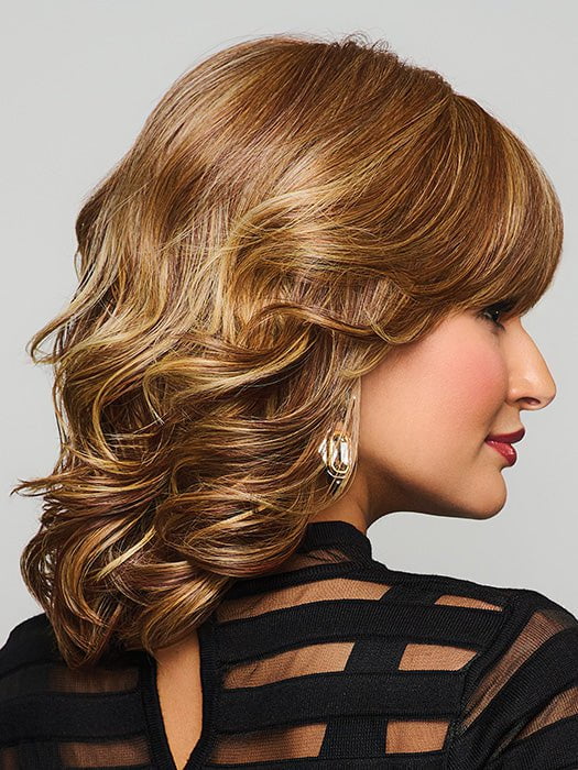 Model is wearing RL29/25 GOLDEN RUSSET | Ginger Blonde Evenly Blended with Medium Golden Blonde.