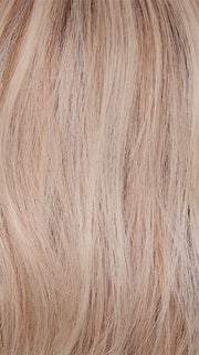 SEA SALT BLOND R | A perfect mixture of cool, icy-blond and warm-dark blond. The rich brown root tone enhances the modern appearance