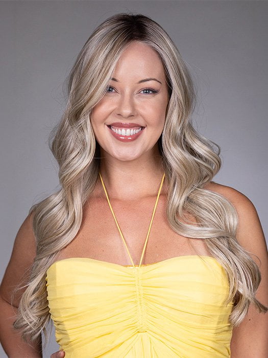 Model is wearing GISELE by BELLETRESS in color BUTTERBEER R | Dark Brown Base and Root that transitions smoothly into a buttery blonde, infused with creamy honey and toffee tones