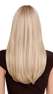 Model is wearing NEXT TOP MODEL by TressAllure in color 19/23/R12 | A beautiful blend of Platinum Blonde and Pale Golden Blonde, shaded with Dark roots