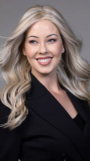 Model is wearing PRIESTLY in color CREAM SODA BLONDE | A warm blend of honey-gold highlights and creamy beige tones over a soft brunette base (Not offered in this color. For illustration purposes only).