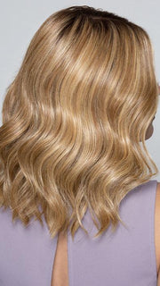 SIMMER ELITE PETITE by Raquel Welch in RL14/25SS SHADED HONEY GINGER | Dark Blonde Evenly Blended with Medium Golden Blonde With Dark Roots