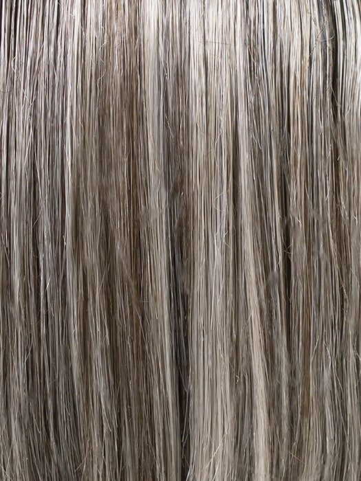 18/16/22/R8 | Ash Blonde and Honey Blonde (Grey-toned Blonde) Blended with Medium Brown Roots