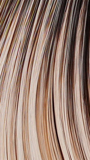 EL14/1001/R8 SUN & SAND LIGHTED | Face-framing highlights transition into a warm blonde artfully blended with platinum silver blonde, shaded with dark roots 