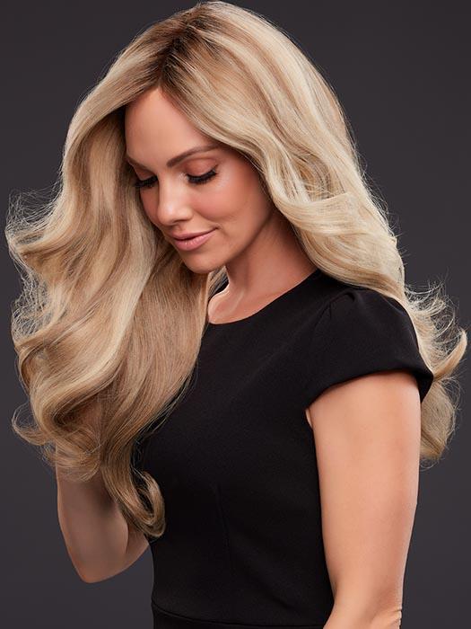 This long wig style is hand-tied, light-density cap and SmartLace front create stunning movement and natural verisimilitude