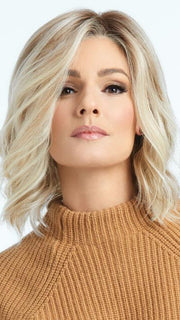SIMMER by RAQUEL WELCH in RL19/23SS SHADED BISCUIT | Light Ash Blonde Evenly Blended with Cool Platinum Blonde with Dark Roots PPC MAIN IMAGE FB MAIN IMAGE
