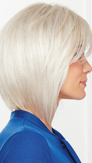 Tousled, tapered layers throughout to create the perfect undone look while longer pieces in the front flatter the face