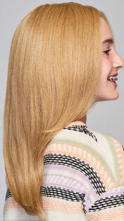 The monofilament part and lace front makes this style very natural looking