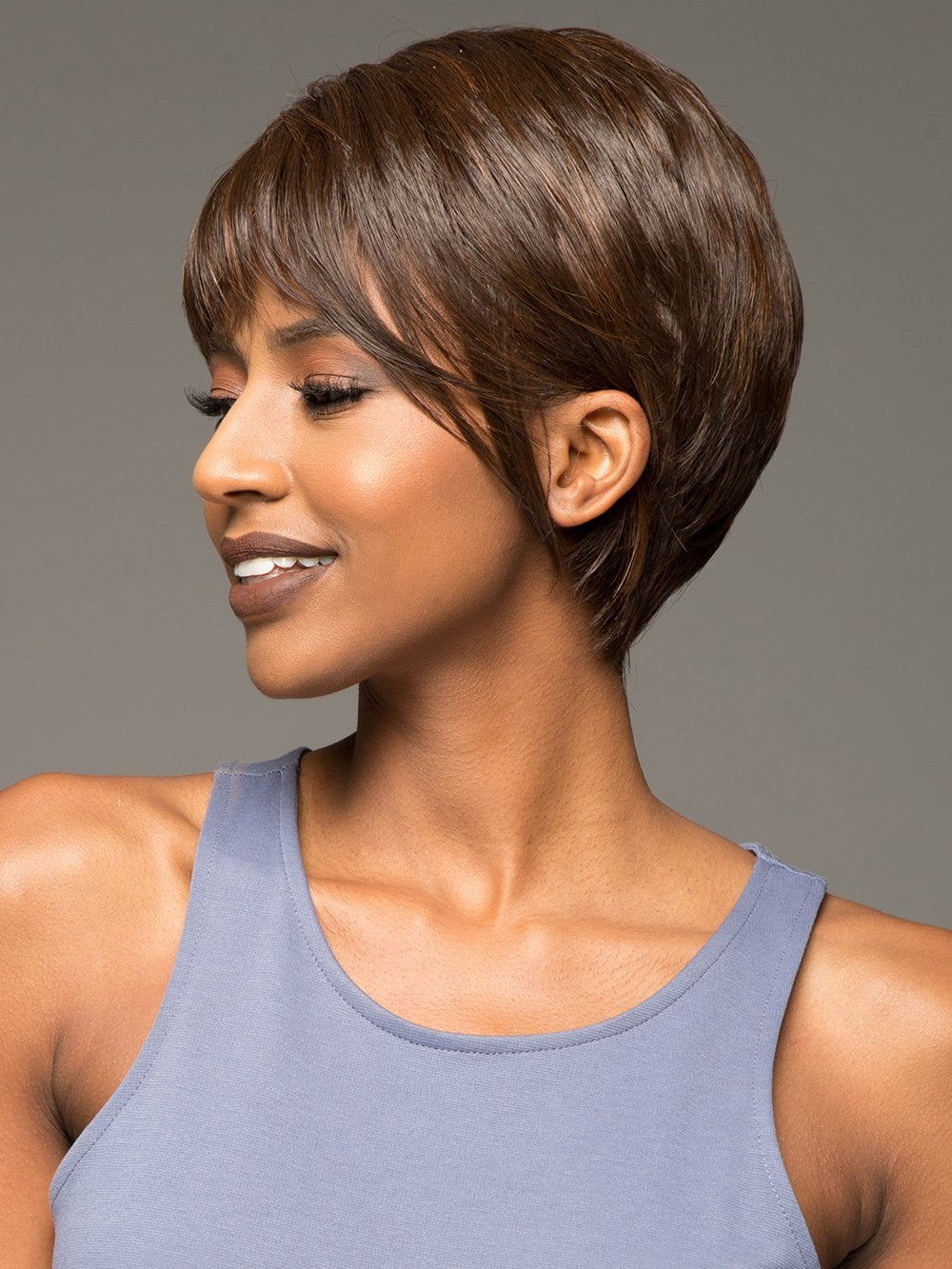 MOORE by VIVICA FOX in FS4/30 | 80% Medium Dark Brown with 20% Copper Blonde Frost