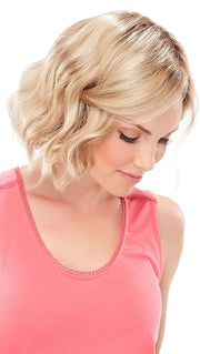 12FS8 SHADED PRALINE | Light Gold Brown, Light Natural Gold Blonde & Pale Natural Gold-Blonde Blend, Shaded with Medium Brown
