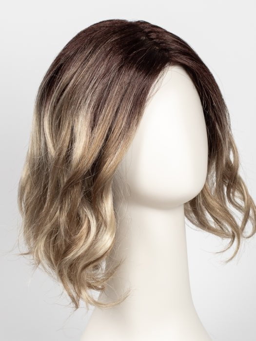 CREAMY TOFFEE LR | Longer rooted dark with light platinum blonde and light honey blonde