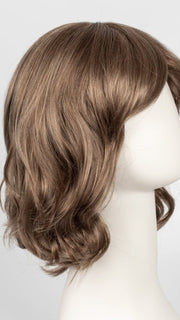 R12/26H HONEY PECAN | Light Brown with Cool Subtle Medium Blonde highlights