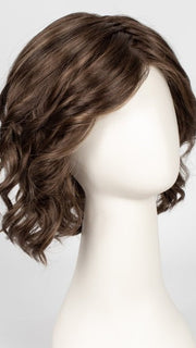 8RH14 MOUSSE CAKE | Medium Brown with 33% Medium Natural Blonde Highlights