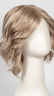 24B22 CREME BRULEE | Light Gold Blonde & Light Ash Blonde Blend