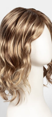 14/26S10 SHADED PRALINES N' CREAM | Light Gold Blonde & Medium Red-Gold Blonde Blend, Shaded with Light Brown