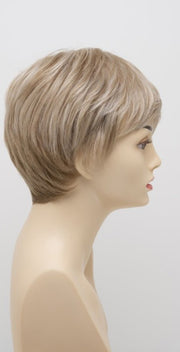 LIGHT BLONDE | 2 toned blend of Creamy Blonde with Champagne highlights