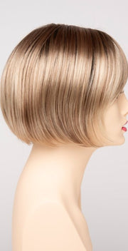 SPARKLING CHAMPAGNE | Medium Brown roots with overall Strawberry Blonde base and soft Golden Blonde highlights