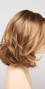GOLDEN NUTMEG | Medium Brown roots with overall Warm Cinnamon base and Golden Blonde highlights