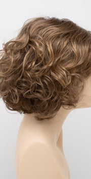 TOASTED SESAME | Medium Brown roots with overall Warm Cinnamon base and Golden Blonde highlights