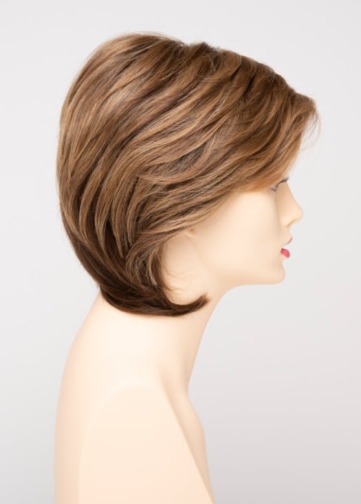TOASTED SESAME | Medium Brown roots with overall Warm Cinnamon base and Golden Blonde highlights