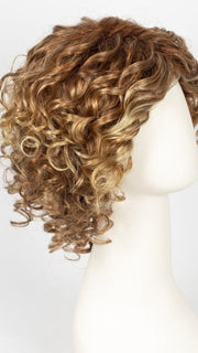 GINGER ROOTED | Light Honey Blonde, Light Auburn, and Medium Honey Blonde Blend with Dark Roots