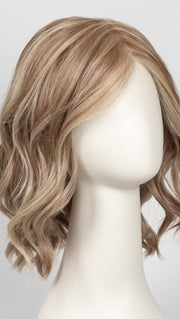RL14/22 | Pale Gold Wheat: Warm Reddish Blonde With Light Blonde Highlights
