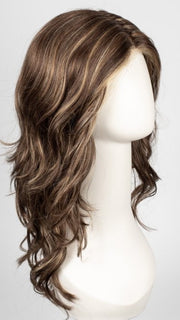 R8/26H | Golden Brown with Golden Blonde Highlights