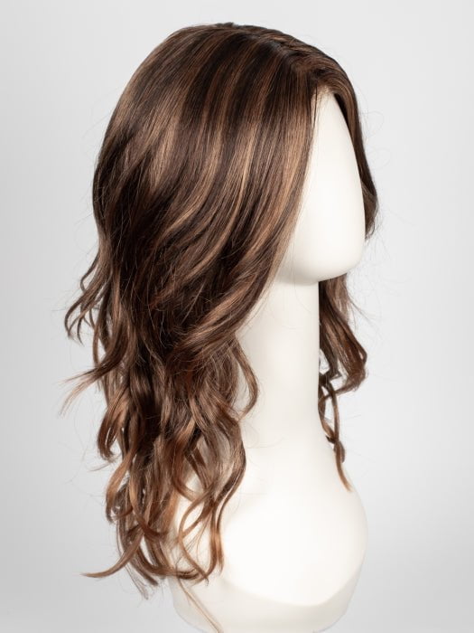 RTH6/28 | Chestnut Brown with subtle Auburn highlights & Auburn tipped ends