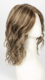 RH1226 | Light Brown with Fine Light Auburn highlights