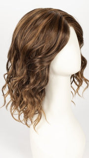 RTH6/28 | Chestnut Brown with subtle Auburn highlights and Auburn tipped ends