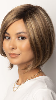 MOCHACCINO-R | Rooted Medium Warm Blonde with Chocolate Undertones and Creamy Blonde Highlights