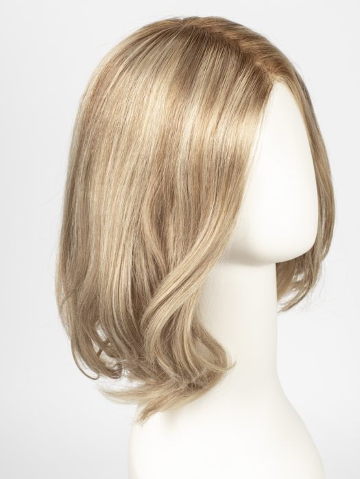 CHAMPAGNE ROOTED | Light Beige Blonde, Medium Honey Blonde, and Platinum Blonde blend with Dark Roots  Edit alt text