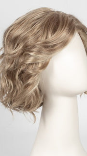 GL16-27 BUTTERED BISCUIT | Medium Blonde with Light Gold Highlights