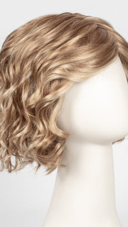GL27-22 CARAMEL | Reddish Blonde with Pale Gold Highlights
