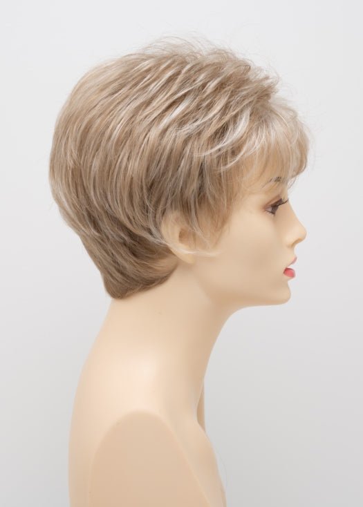 LIGHT BLONDE | 2 toned blend of Creamy Blonde with Champagne highlights